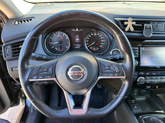 Nissan X-Trail 1,6   DIG-T koupeno v ČR