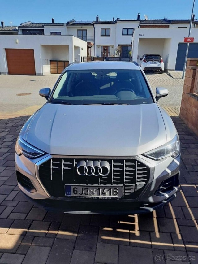 Audi Q3 4x4-benzin-140kW-tažné-2019