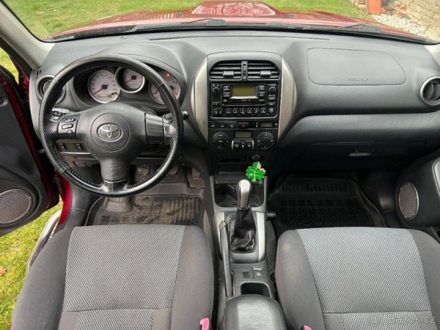 Toyota RAV4 D-4D 4x4 diesel, 85 kW
