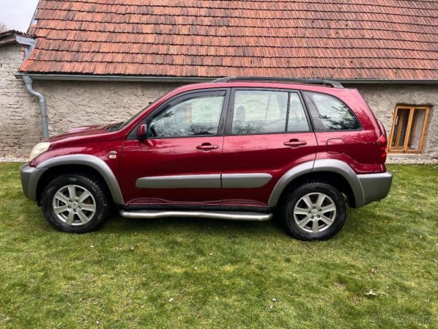 Toyota RAV4 D-4D 4x4 diesel, 85 kW