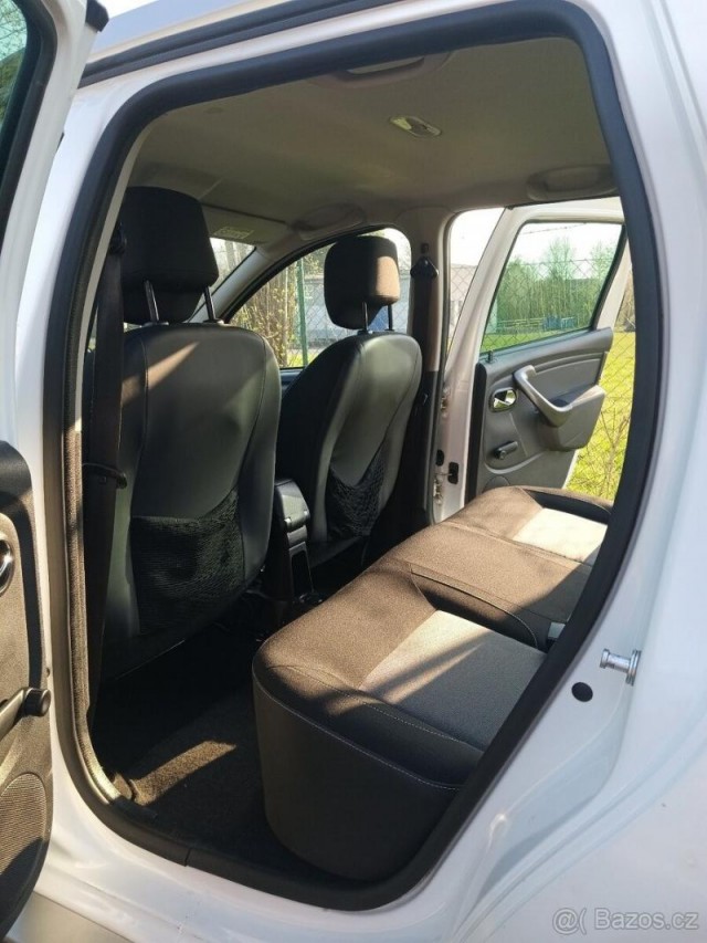 Dacia Duster 1,6   rok výroby 2016, motor