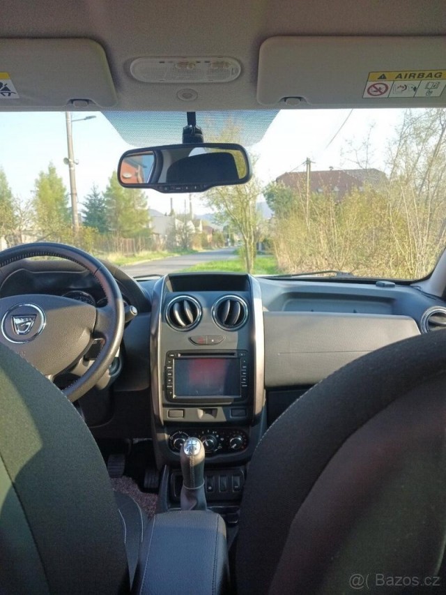 Dacia Duster 1,6   rok výroby 2016, motor