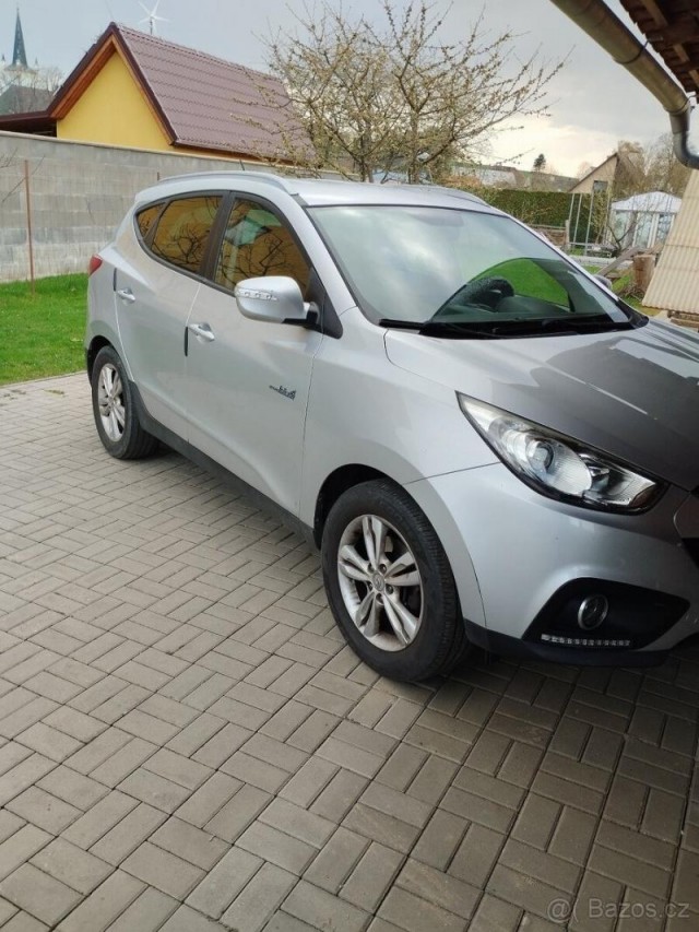 Hyundai ix35 benzín LPG 2012 16/ 99kw