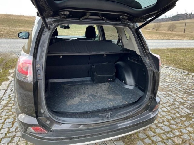 Toyota RAV4 2,0   D4D Facelift