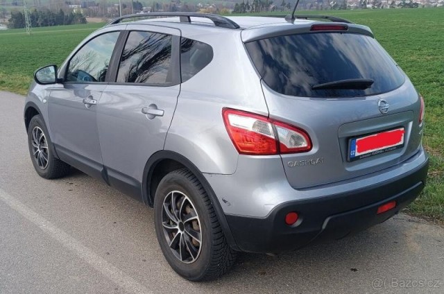 Nissan Qashqai 1,6   dci 96 kW PANORAMA