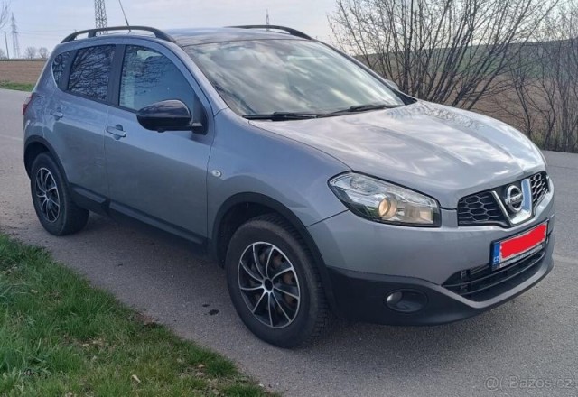Nissan Qashqai 1,6   dci 96 kW PANORAMA