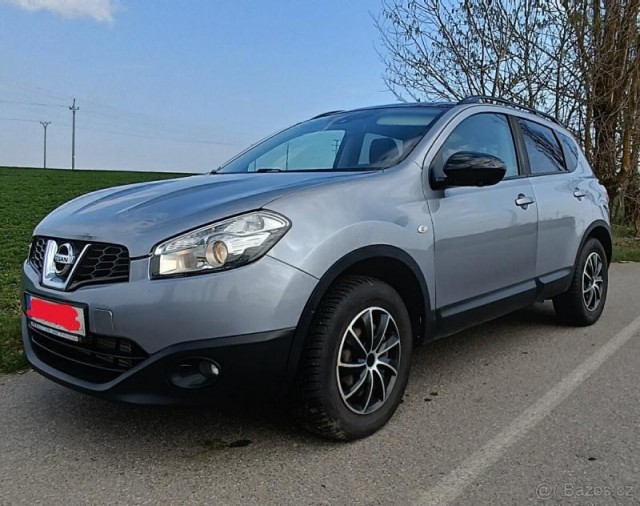 Nissan Qashqai 1,6   dci 96 kW PANORAMA
