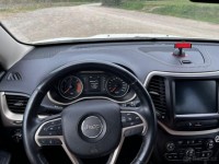 Jeep Cherokee 2,0   183 557km, + letní kola