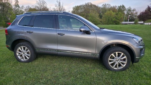 Volkswagen Touareg 3,0   TDI 193KW Top stav