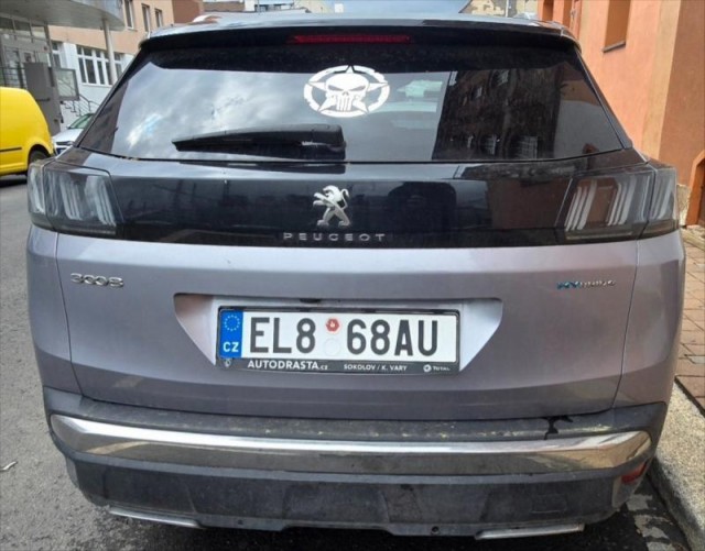 Peugeot 3008 1,6   pro hybrid 4
