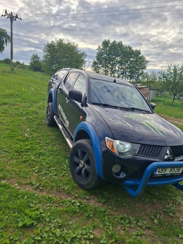 Mitsubishi L200 