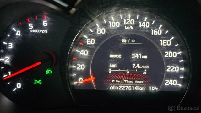 Kia Sorento 2,2   4x4, 145kW 07/2013