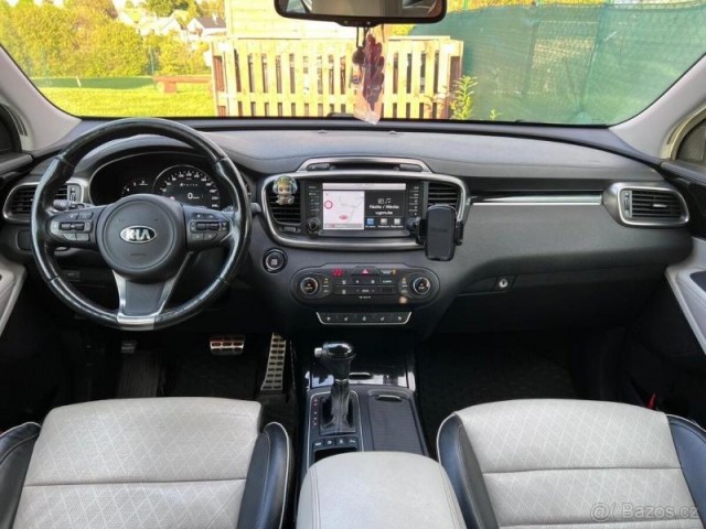 Kia Sorento 2,2   CRDi, 147 Kw, r.v. 2017 