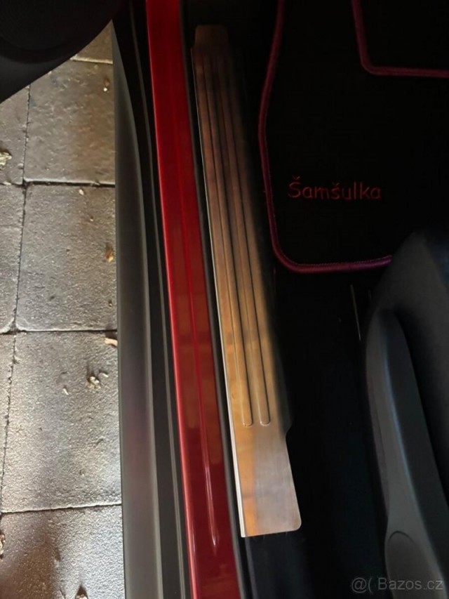 Nissan Juke 1,6   automat