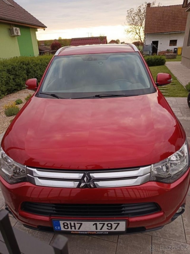 Mitsubishi Outlander 2,3   Di-D 110kw 9/2014 -