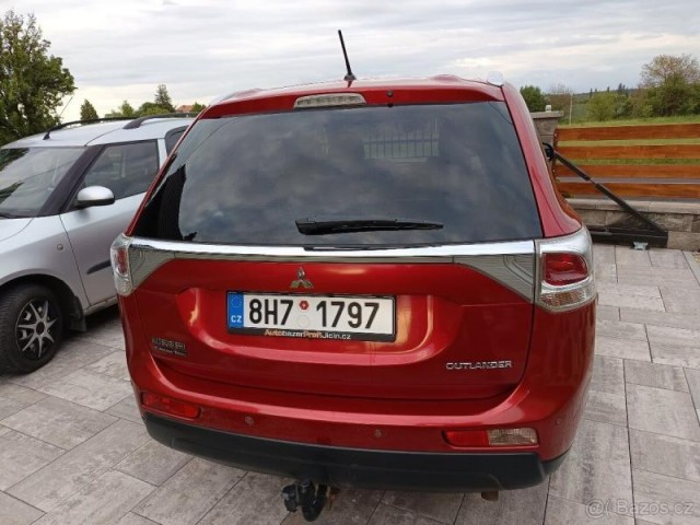 Mitsubishi Outlander 2,3   Di-D 110kw 9/2014 -