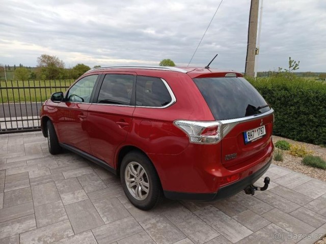 Mitsubishi Outlander 2,3   Di-D 110kw 9/2014 -