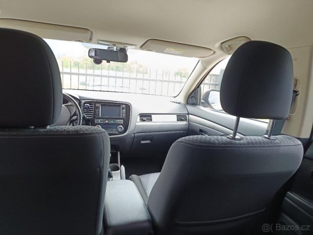 Mitsubishi Outlander 2,3   Di-D 110kw 9/2014 -