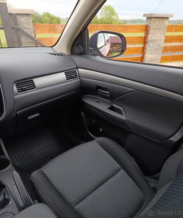 Mitsubishi Outlander 2,3   Di-D 110kw 9/2014 -