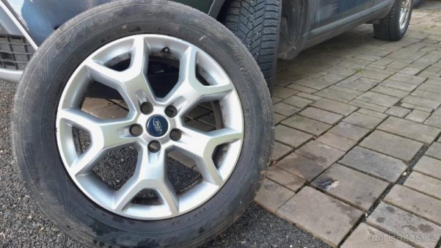 Ford Kuga 2,0   103kw 4×4 r.v 2010