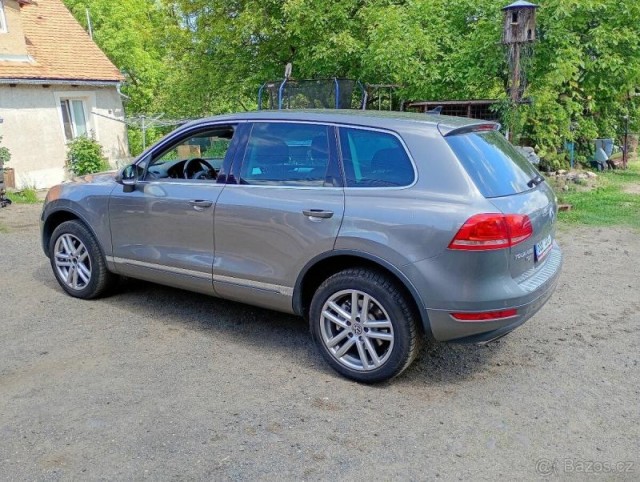 Volkswagen Touareg 3,0   tdi 176kw