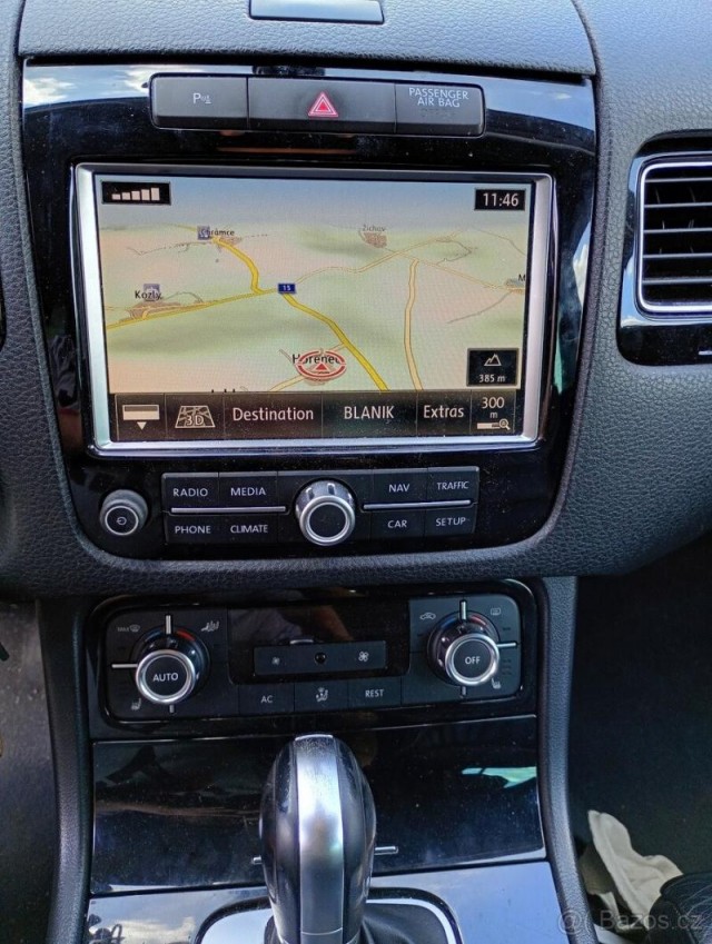 Volkswagen Touareg 3,0   tdi 176kw