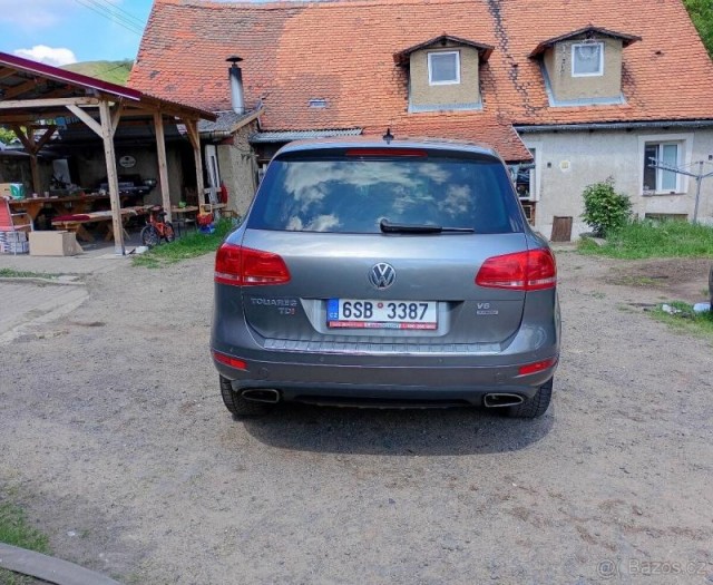 Volkswagen Touareg 3,0   tdi 176kw