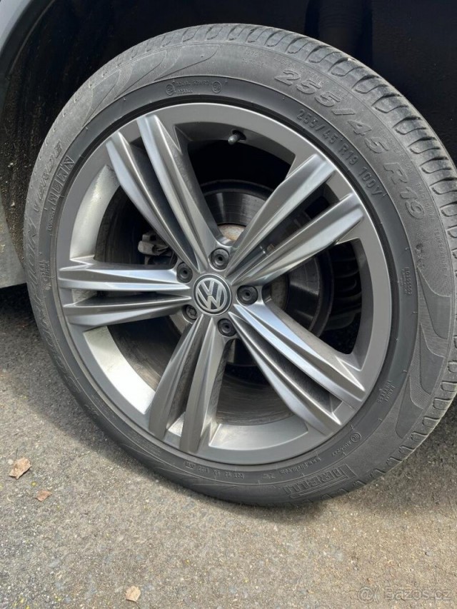 Volkswagen Tiguan 2,0   rok 2018 nájezd 78800 km