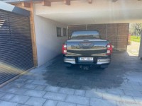 Toyota Hilux invicible v plné výbavě