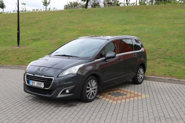 Peugeot 5008 2,0   HDI 120 kw