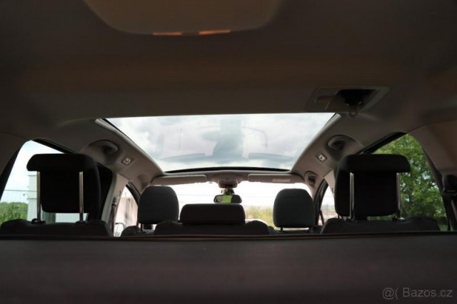 Peugeot 5008 2,0   HDI 120 kw