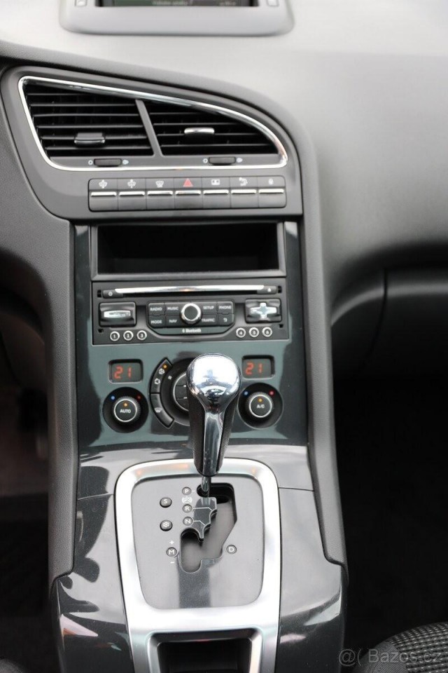 Peugeot 5008 2,0   HDI 120 kw