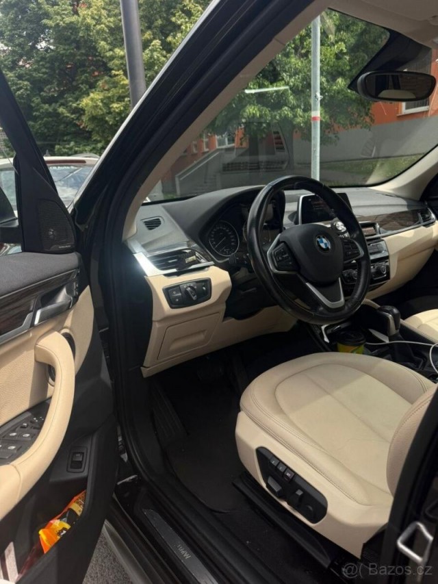 BMW X1 2,0   20D