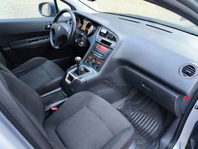 Peugeot 5008 1,6   r. výr 2010,nafta - Hdi,