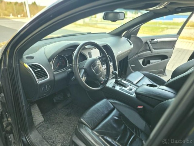 Audi Q7 3,0   Q7 S-LINE TDI