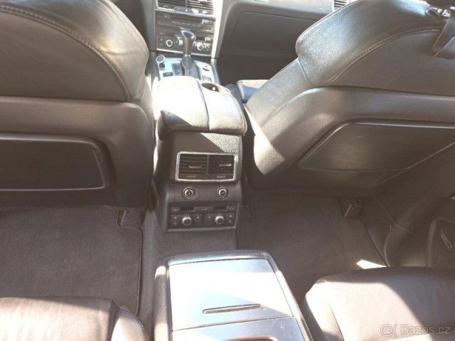 Audi Q7 3,0   Q7 S-LINE TDI