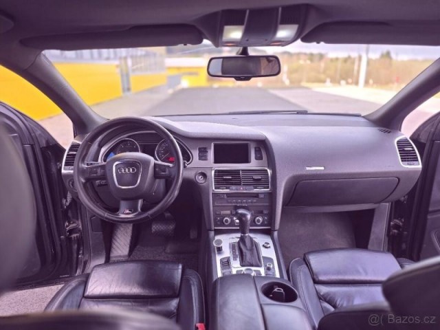 Audi Q7 3,0   Q7 S-LINE TDI