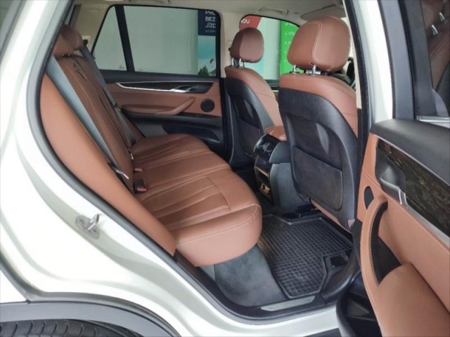 BMW X5 SLEVA (579000 s DPH), XDRIVE