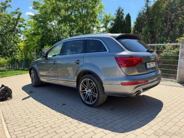 Audi Q7 4,2   V8 TDI 250kw model 2012