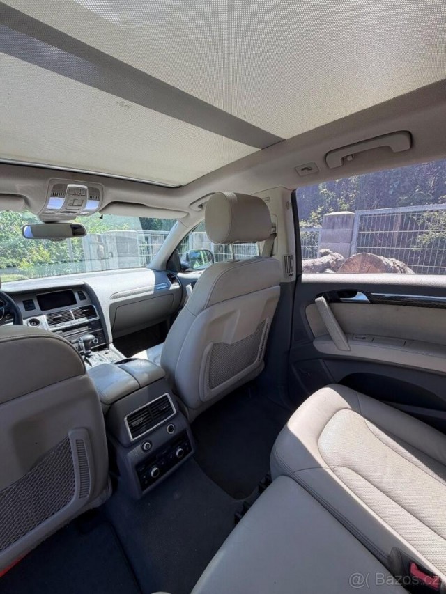 Audi Q7 4,2   V8 TDI 250kw model 2012