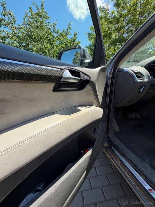 Audi Q7 4,2   V8 TDI 250kw model 2012