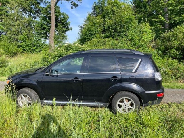 Mitsubishi Outlander 2,2   2012 130kw