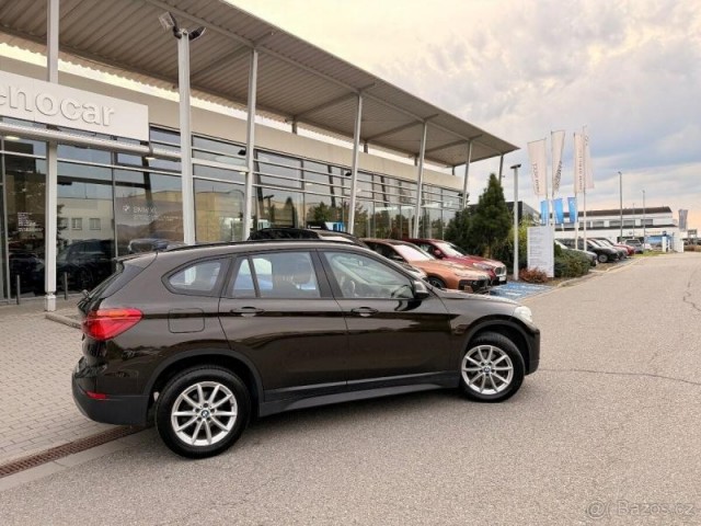 BMW X1 1,5   sDrive18i 103 kW