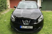 Nissan Qashqai STK 12/2027 + SADA DISKŮ/PNEU