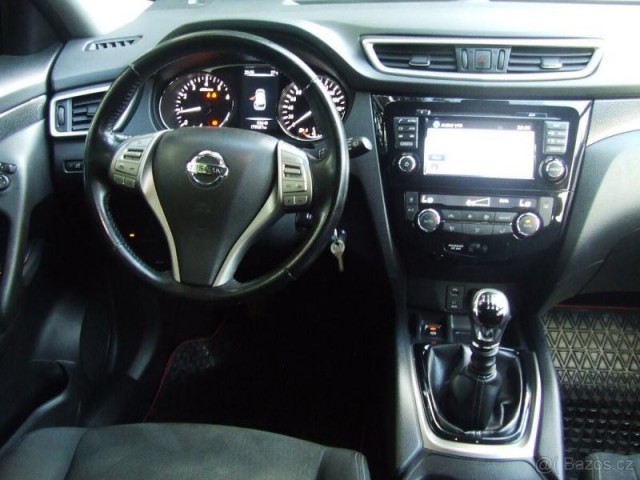 Nissan X-Trail 1,6   DIG T 120 kW, 1. majitel