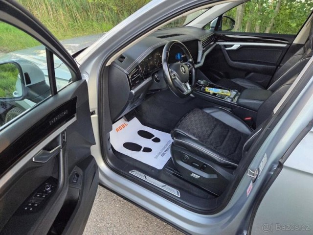 Volkswagen Touareg 3,0   TDI(210KW) HEZKÝ