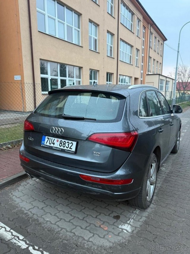 Audi Q5 2,0   S Line