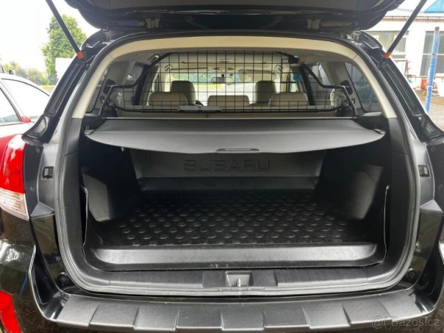 Subaru Outback 3,6   4x4 + extra výbava