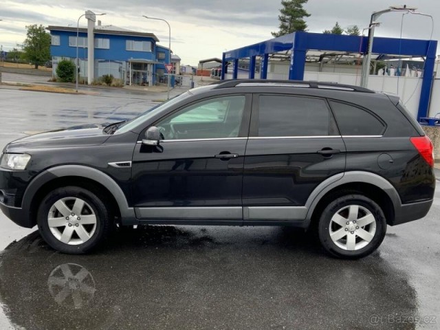 Chevrolet Captiva 2,2   2012
