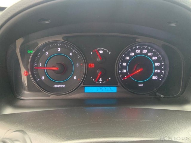 Chevrolet Captiva 2,2   2012